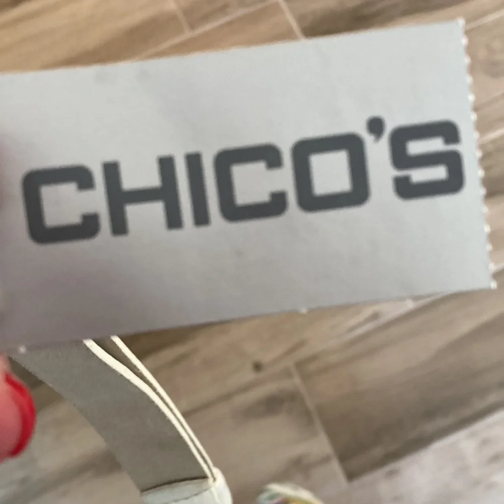 NWT Chico’s S/M Tawanda Slouch belt